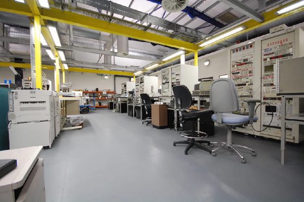 WPU100 Water-based Polyurethane Floor Finish - Image 2
