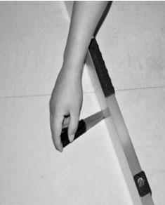 Испытание бетонного пола на ровность