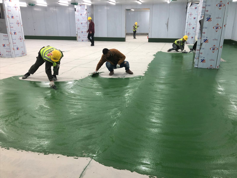 Затирка базового слоя из полиуретана и раствора