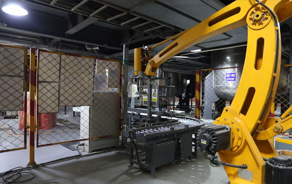 Impianto di produzione automatizzato di rivestimenti ignifughi